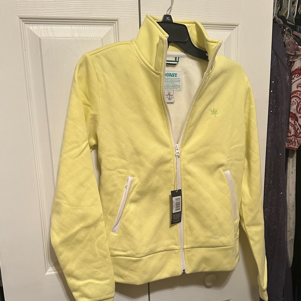Boast yellow Quilted Jacket - Picture 7 of 8